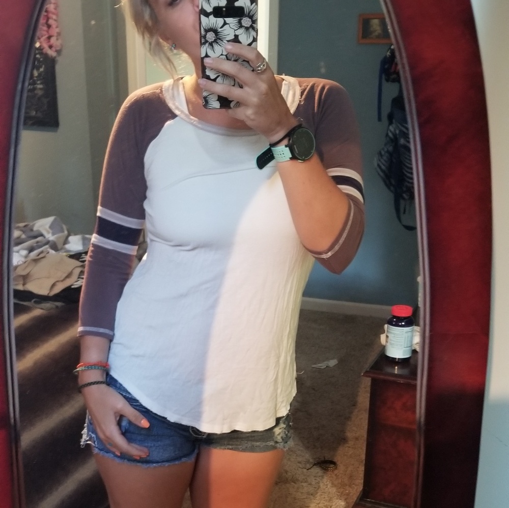 Maurices quarter sleeve tshirt
